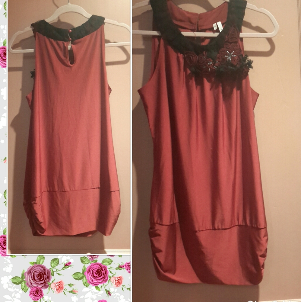 EUC ☆Studio Y☆ Ladies Pullover